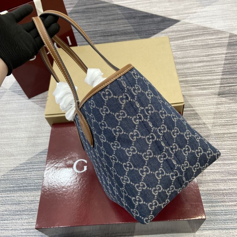Gvc*1 tote bags